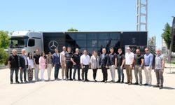 Mercedes-Benz Türk’ün Sağlık Bakım Tırı şoförleri evinde ağırladı