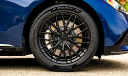 Pirelli sürdürülebilirlik malzeme içeren lastikleri için yeni logo yarattı