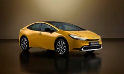 Toyota’nın öncü modeli Prius “En Çevreci Otomobil” seçildi