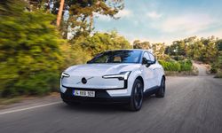 Volvo'nun En Kompakt Elektrikli SUV'u EX30 Türkiye Yollarında