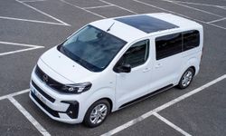 Opel Modelleri Panoramik Cam Tavan Özelliği İle Özgürlüğün Kapılarını Açıyor