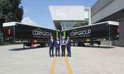 Tırsan, Corm Group’a 27 adet tren yüklemeli tenteli treyler teslim etti