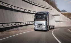 Volvo Trucks ağır vasıtalarda bir ilke daha imza attı