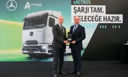 Mercedes-Benz Türk, Akcan Holding’e eActros 600 ve eActros 300 teslim etti