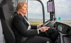 Almanya Federal Çalışma ve Sosyal İşler Bakanı Bärbel Bas, MAN eCoach’u test etti