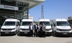 Şampiyon Turizm ve Acarsan Holding, tercihini Volkswagen Crafter’dan yana kullandı