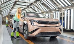 Škoda’nın elektrikli amiral gemisi SUV’u Peaq’in seri üretimi başladı