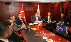 UND'den AB'ye tarihi çağrı: "Kendi yatırımlarınızın yükünü taşıyan TIR'ları kapıdan çevirmeyin"