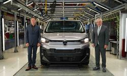 Citroën CEO'su Chardon, Tofaş Bursa Fabrikası'nı ziyaret etti