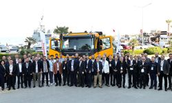 Volvo Trucks ve üstyapı üreticileri İzmir’de bir araya geldi