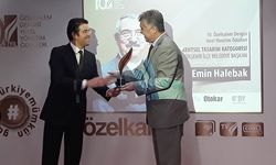 İzmir Büyükşehir Belediyesi, ‘Kent İçi Ulaşım Ödülü’nü Otokar'dan aldı