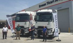 Optifuel Challenge Türkiye birincisi Aktur ilk Renault Trucks çekicilerini teslim aldı