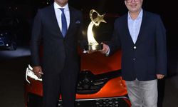 Türkiye'de Yılın Otomobili yarışmasını Renault Clio kazandı