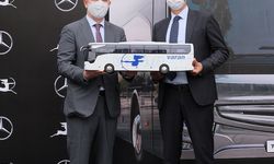 Mercedes-Benz Türk’ten Varan Turizm’e yılın teslimatı