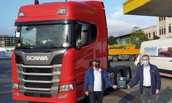 Zafer Kardeşler, özel üretim düşük şasili Scania'yı teslim aldı