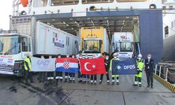 Yaşam evlerini taşıyan onlarca UND Yardım TIR’ı Hırvatistan’a doğru yola çıktı