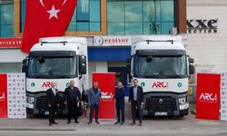 ARCLOG, filosunu Renault Trucks T serisi çekicilerle güçlendirdi