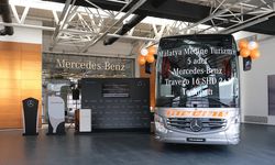 Mercedes-Benz Türk, Malatya Medine Turizm’e 4 adet Travego 16 2+1’i törenle teslim etti