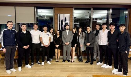 Lojistik dalı öğrencileri "Öğretmenim Benimle" projesi iftarında buluştu