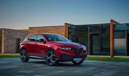 Alfa Romeo yenilenen C-SUV modeli Tonale’yi Türkiye’de satışa sundu