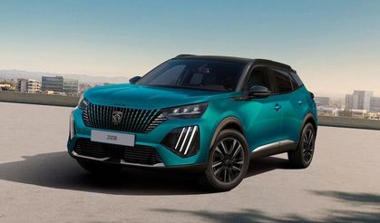 Peugeot 2008 yeni İyonya Mavi gövde rengi ile karakterini güçlendiriyor