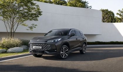 MG HS ürün gamını yeni Premium ve Luxury Plus versiyonlarıyla zenginleştirdi