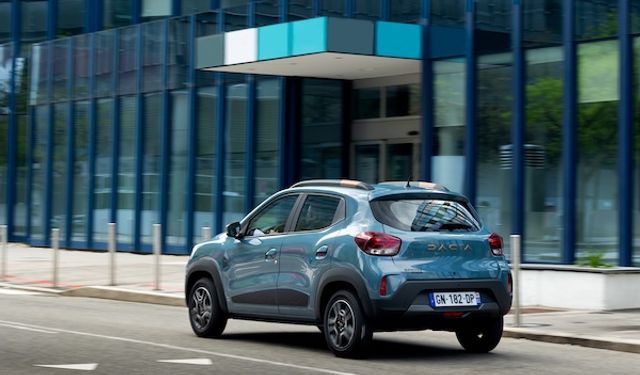 Yüzde 100 elektrikli Dacia Spring Türkiye'de