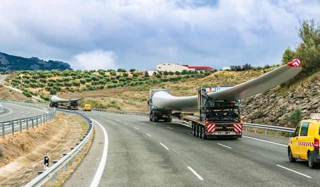 Yenilenebilir enerji yatırımları, proje taşımacılığına talebi artırdı