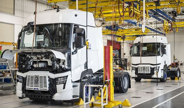 Renault Trucks, Bourg-en-Bresse Tesisinin 60. Yıl Dönümünü Kutluyor