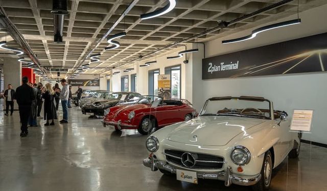 Klasik otomobiller 2plan Terminal’de sergileniyor