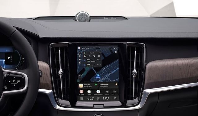 Volvo Cars milyonlarca aracı kapsayan en büyük OTA güncellemesini devreye aldı