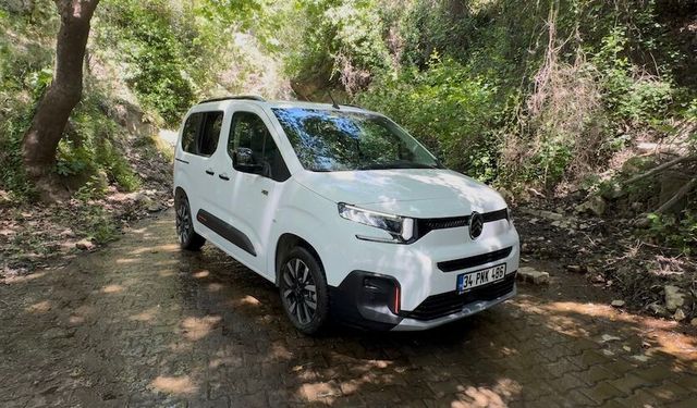 SUV konforu ve yük taşıma zekası yeni Citroën Berlingo VP Max ile birleşti