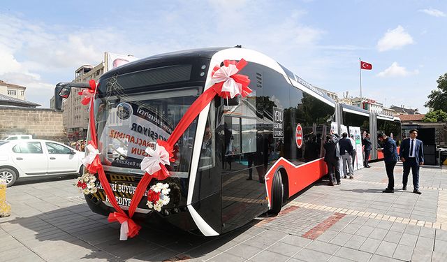Kayseri'de elektrikli otobüs ihalesini Bozankaya kazandı