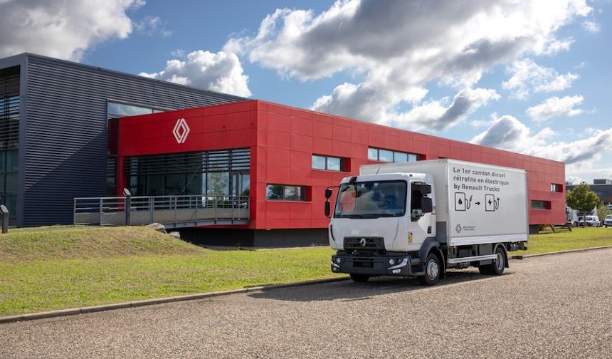 Renault Trucks, Dönüştürülen İlk Elektrikli Kamyon İçin Fransa'da Onay Aldı