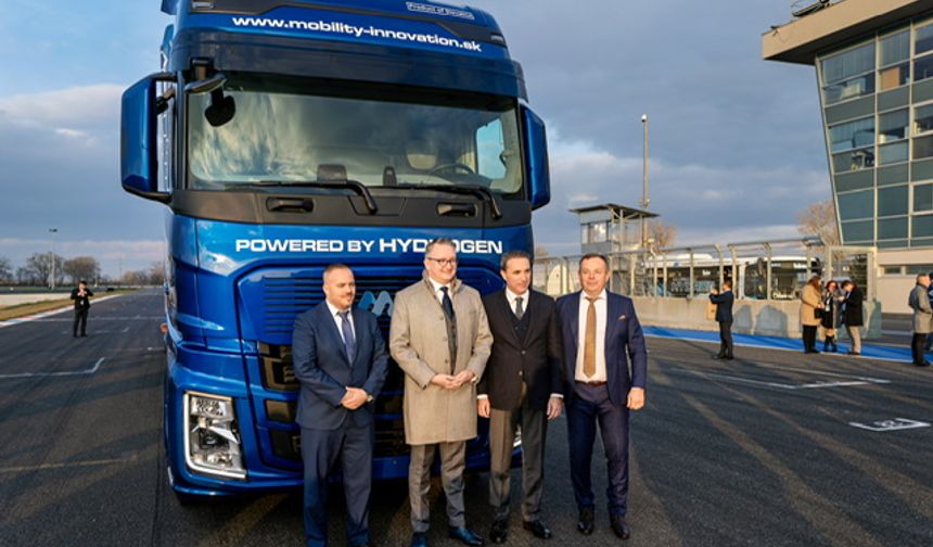 Slovakya’da Hidrojenli Kamyon Ford Trucks Desteği İle Hayata Geçti