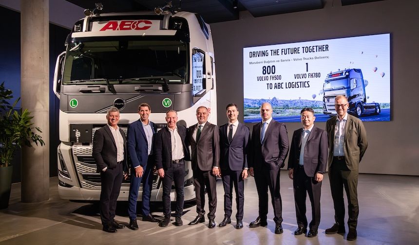 Volvo Trucks’tan ABC Lojistik’e 801 Adetlik Dev Teslimat