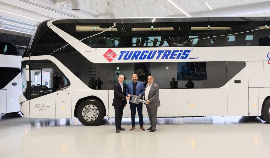 MAN, Türkiye’de İlk Çift Katlı Otobüs Teslimatını Gerçekleştirdi