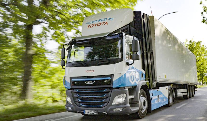 Toyota Avrupa’da Yakıt Hücreli Kamyonlarla Sıfır Emisyon Lojistiğini Başlatıyor