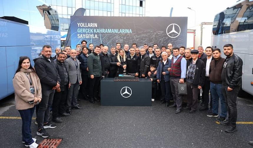 Mercedes-Benz Türk Dünya Şoförler Günü’nü yine şoförlerle kutladı