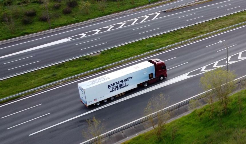 Ford Trucks, Castrol ve Prometeon Türkiye yollarında kaptanlarla bir araya geldi