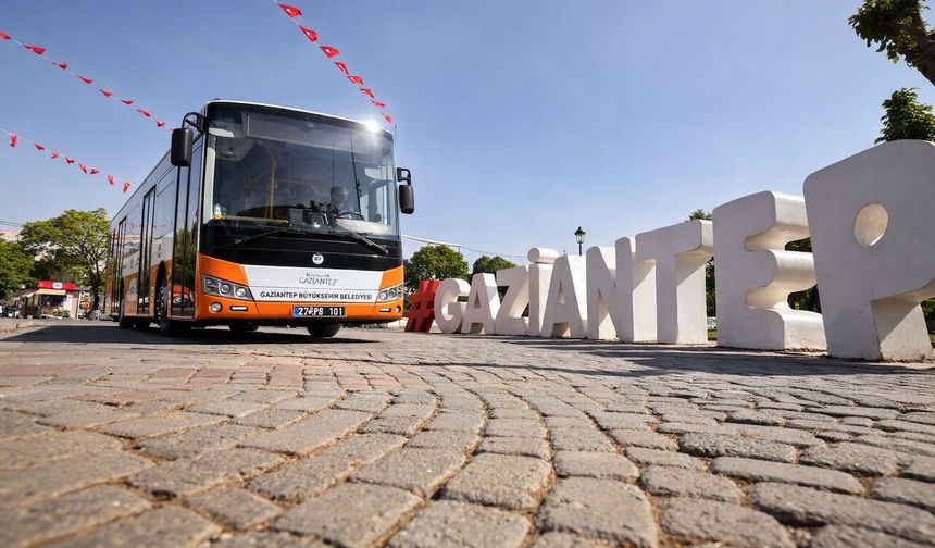 Gaziulaş filosundaki 50 otobüs 53 milyon kilometrelik operasyon başarısına ulaştı