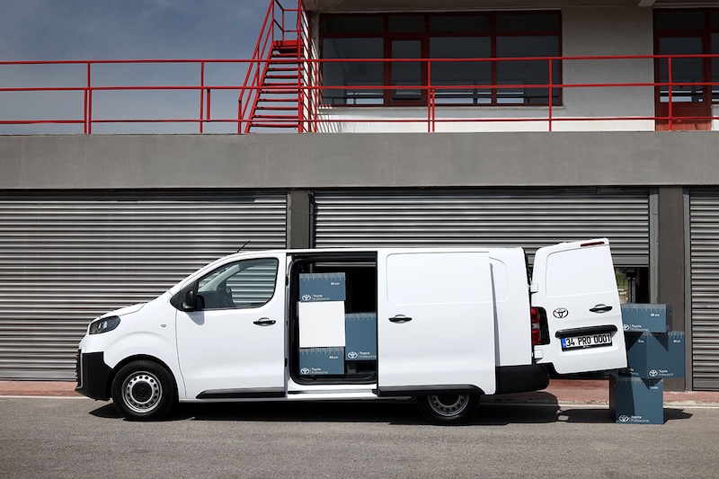 Toyota Proace Cargo (6)