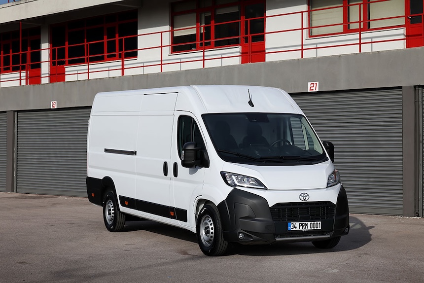 Toyota Proace Max (1)
