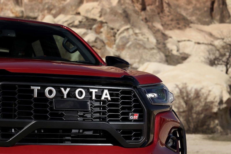 Toyota Hilux Gr Sport (5)-1