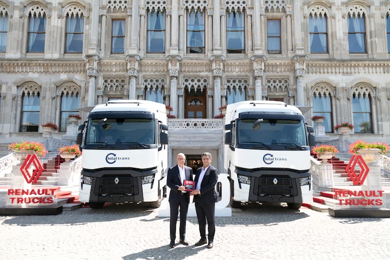1751461471 Bruno Blin Renault Trucks Bas Kan S Erafettin Aras Hilal Trans Yo Netim Kurulu Bas Kan Go Rsel 2