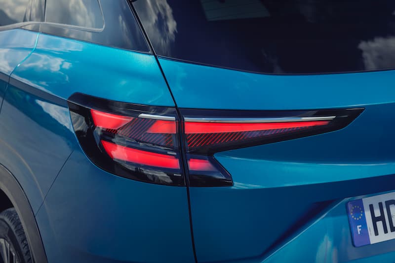 1752736851 New Renault Austral Esprit Alpine Ultramarine Blue 4