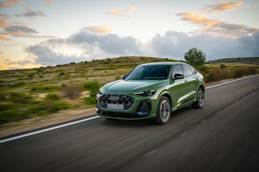 A U D I Q5 Sportback 1