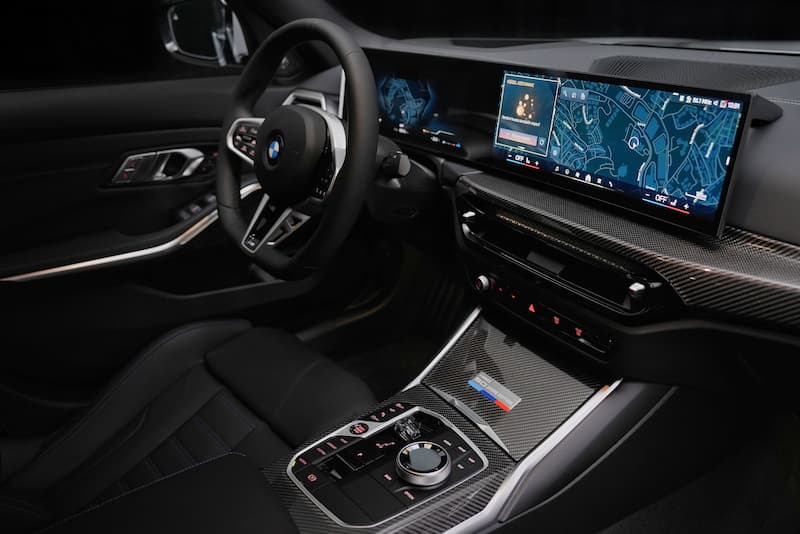 B M W 320I Sedan 50 Jahre Edition 3