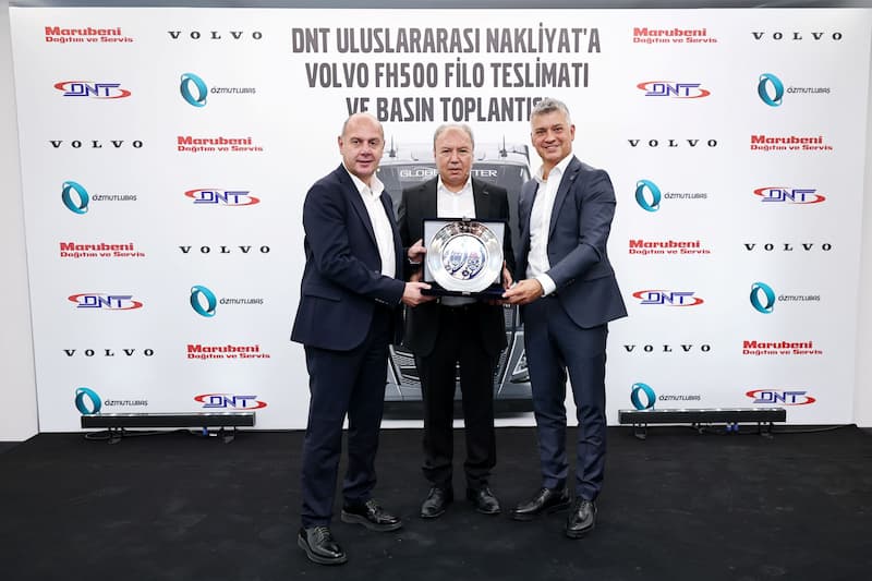 Eşref Zeka, Önder Manisalı, Kıvanç Kızılkaya