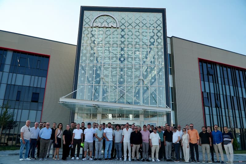 M A N 2025 Yetkili Servisler Toplant S 1